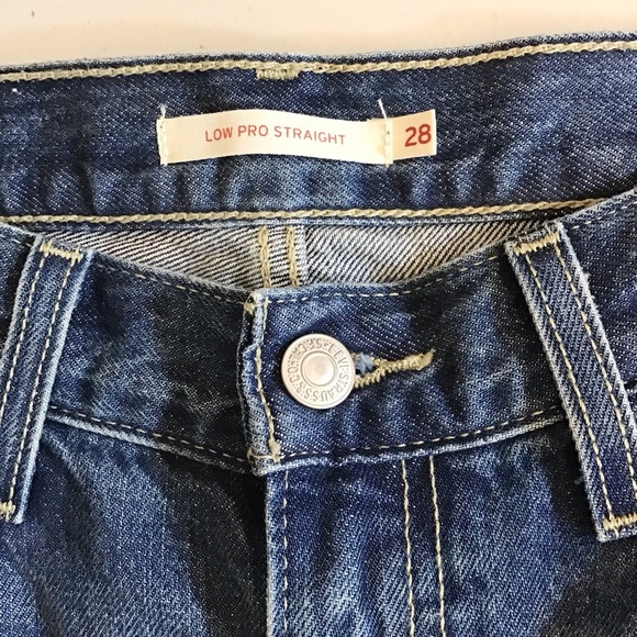 Levi’s W28 (US 6/7) Low Pro Straight Women’s Jeans Distressed A0964-0006 - Picture 7 of 12
